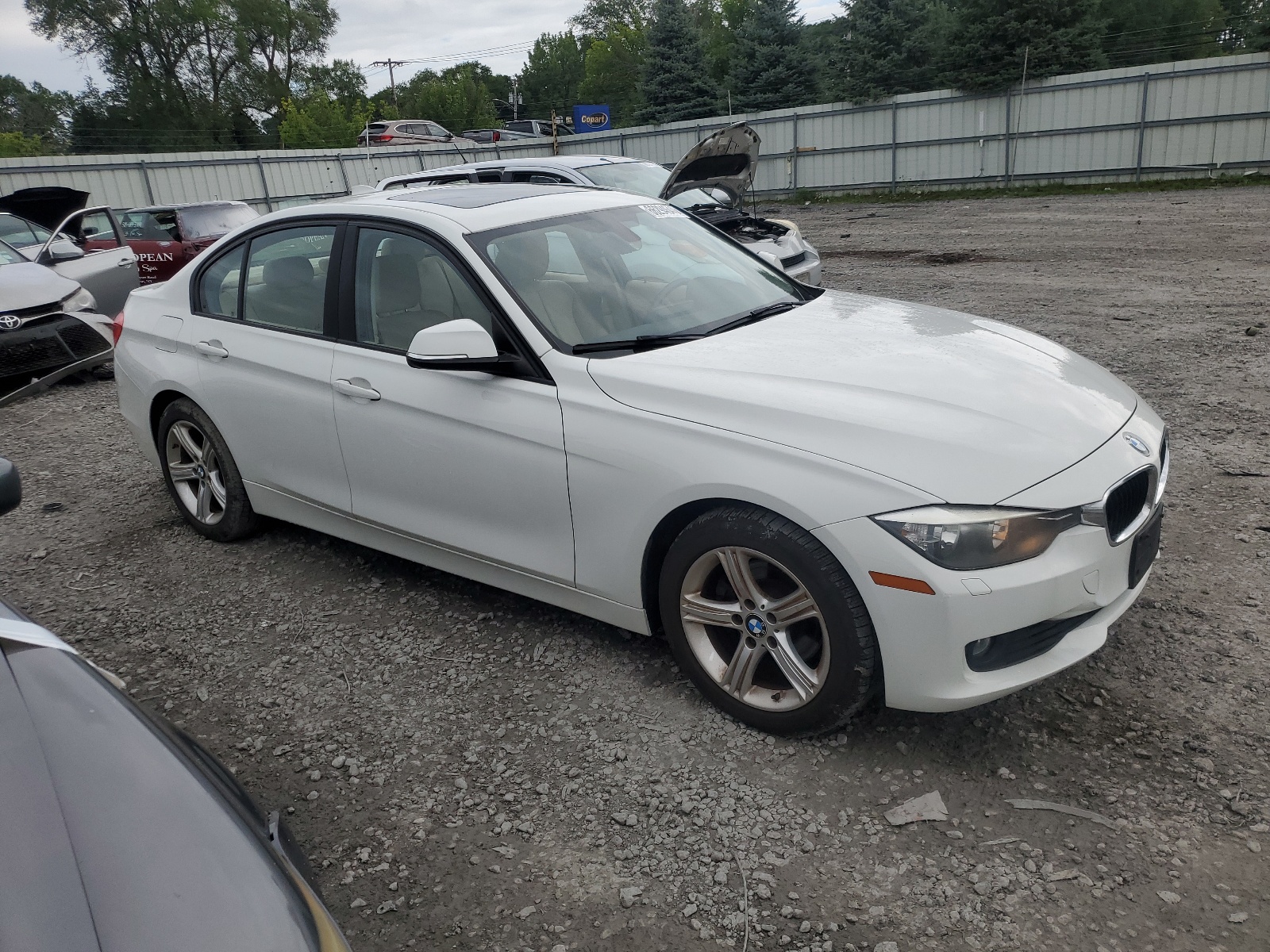 2013 BMW 328 Xi Sulev vin: WBA3B5C50DF594987