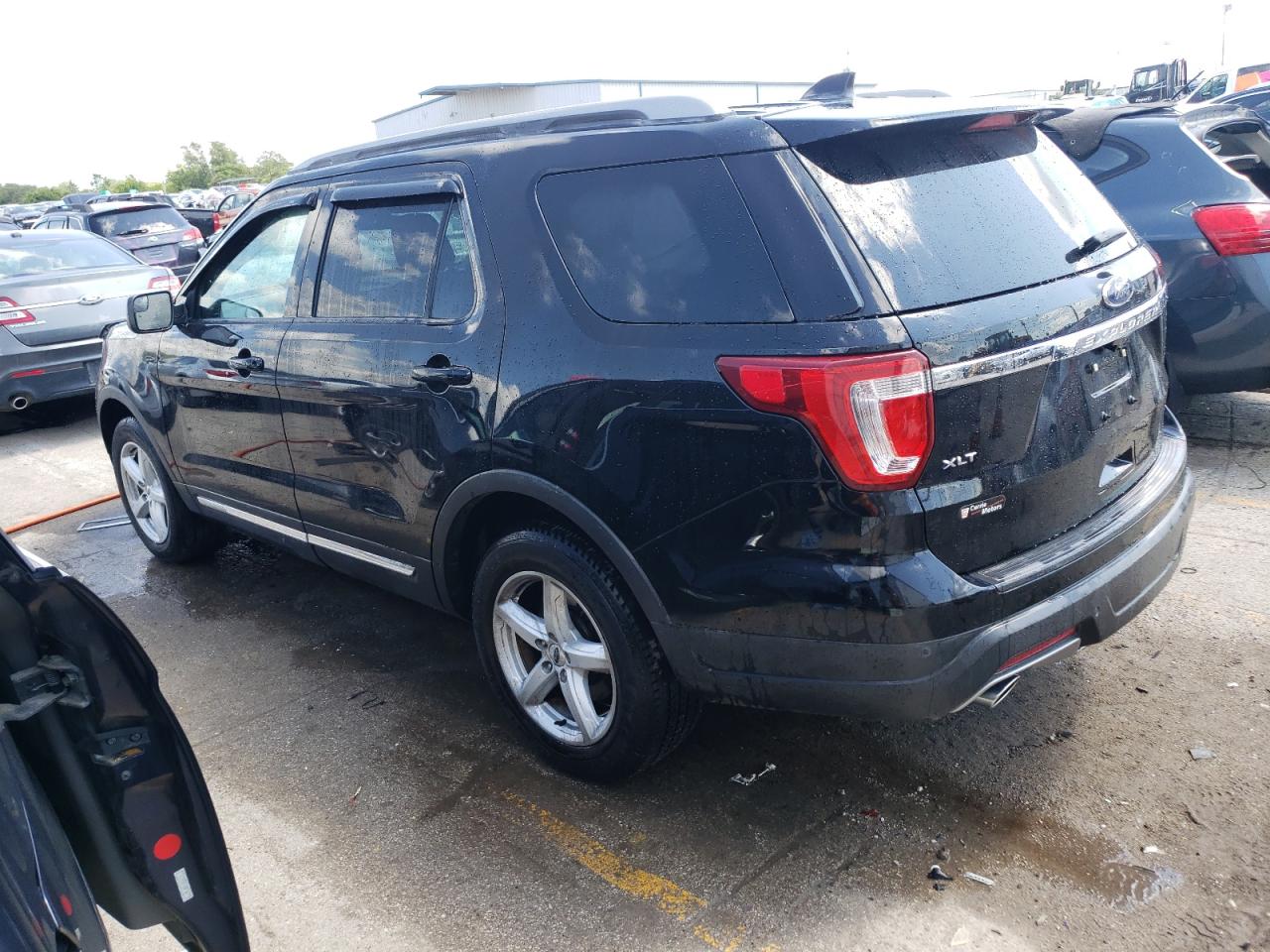 1FM5K7D81JGA64982 2018 FORD EXPLORER - Image 2