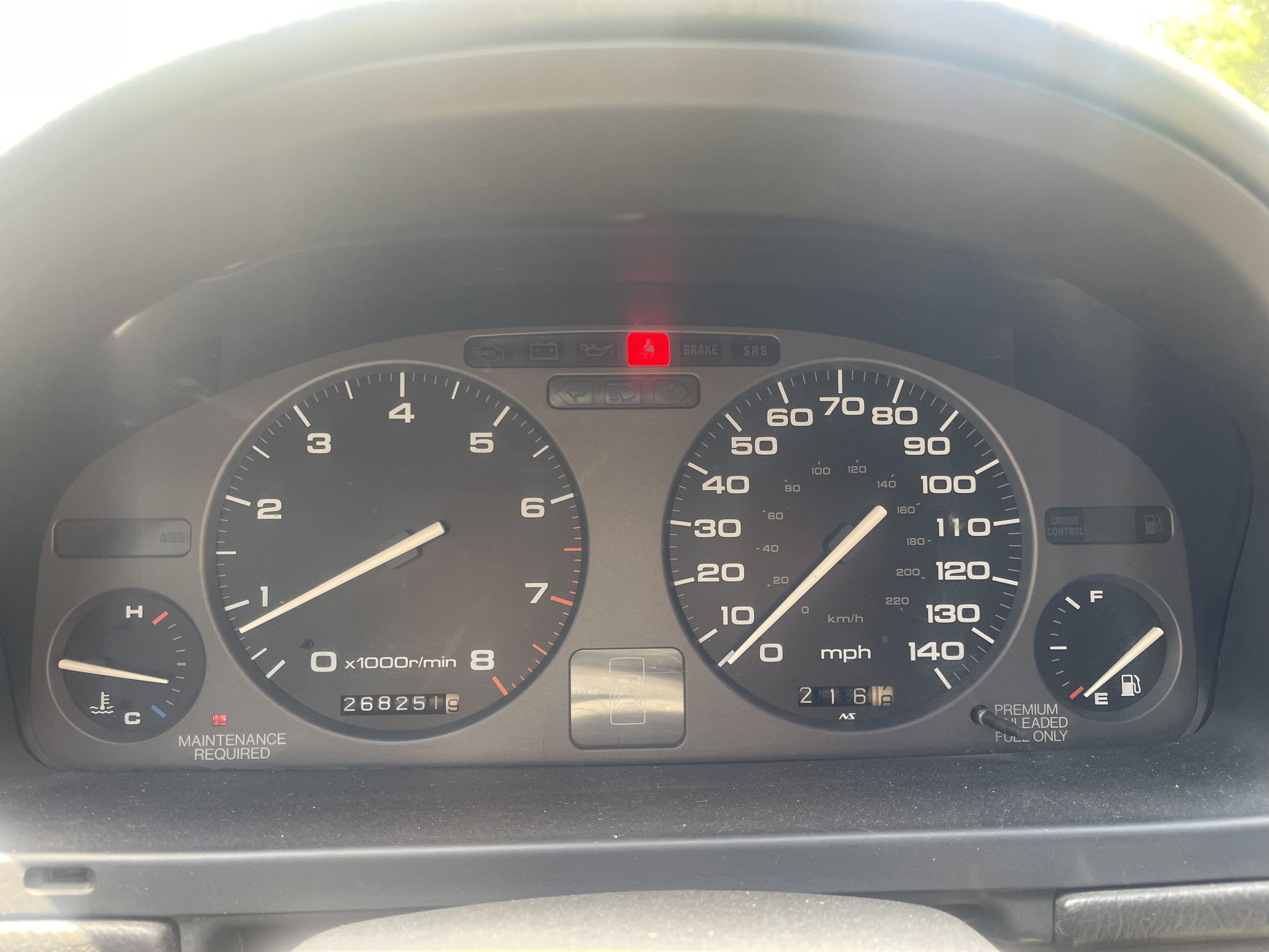 JH4KA7560PC004925 1993 Acura Legend L