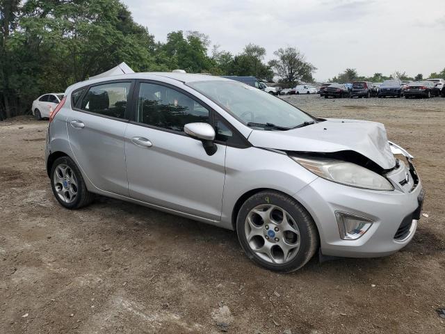  FORD FIESTA 2012 Сріблястий