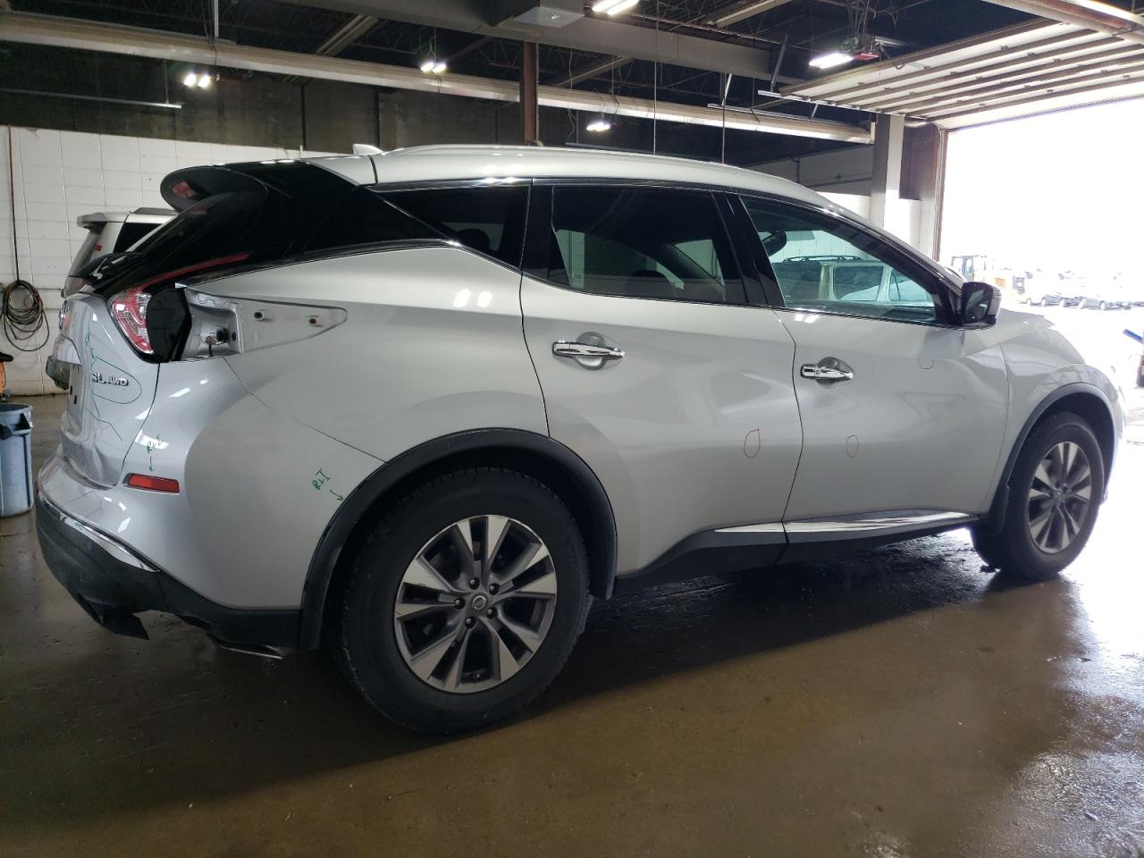 2016 Nissan Murano - Image 3