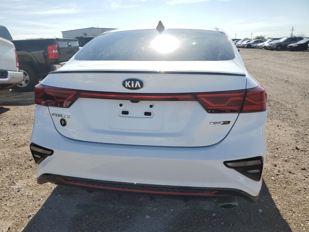 3KPF34AD6ME395678 2021 Kia Forte Gt Line