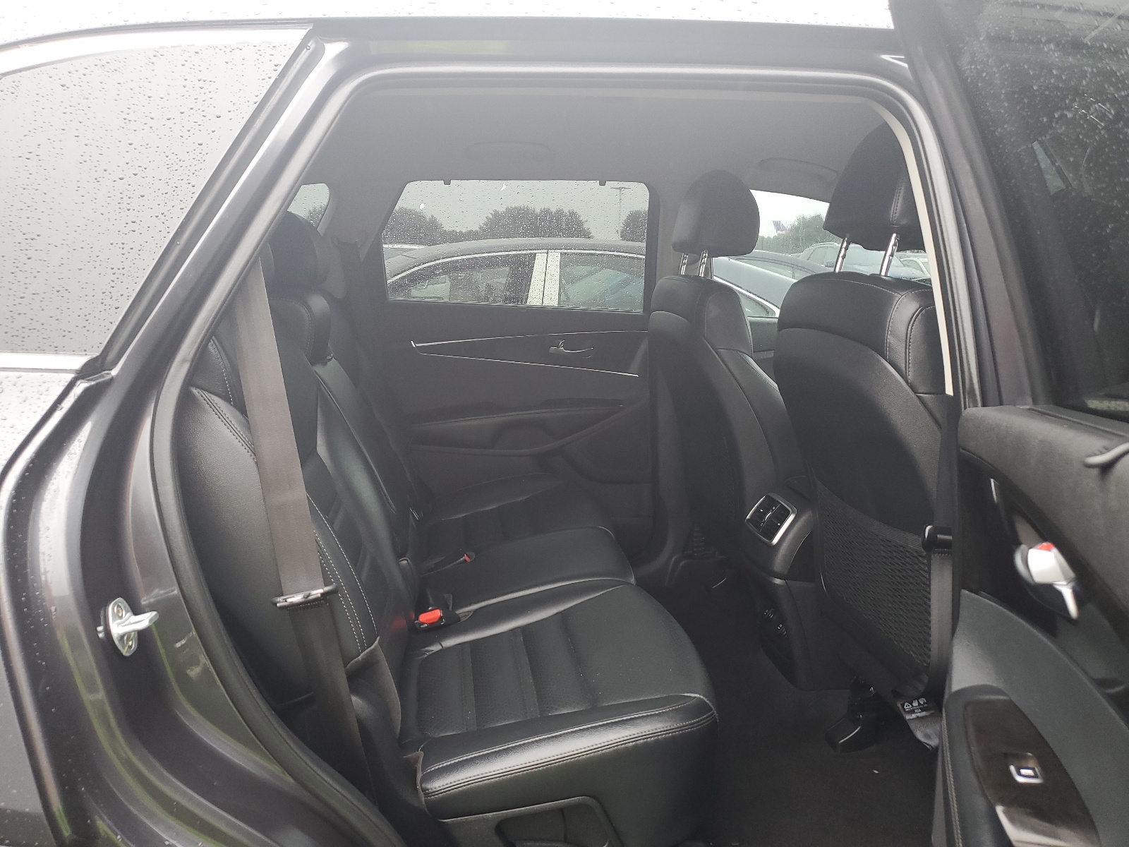 5XYPHDA17JG376129 2018 Kia Sorento Ex