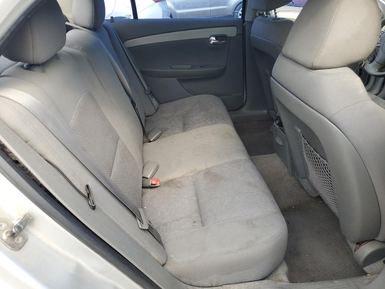 2011 Chevrolet Malibu - Image 10