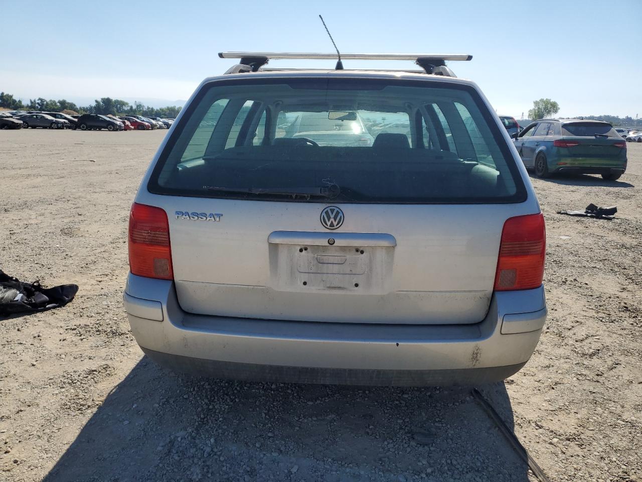 2000 Volkswagen Passat Gls VIN: WVWNA23B9YE238584 Lot: 65490944