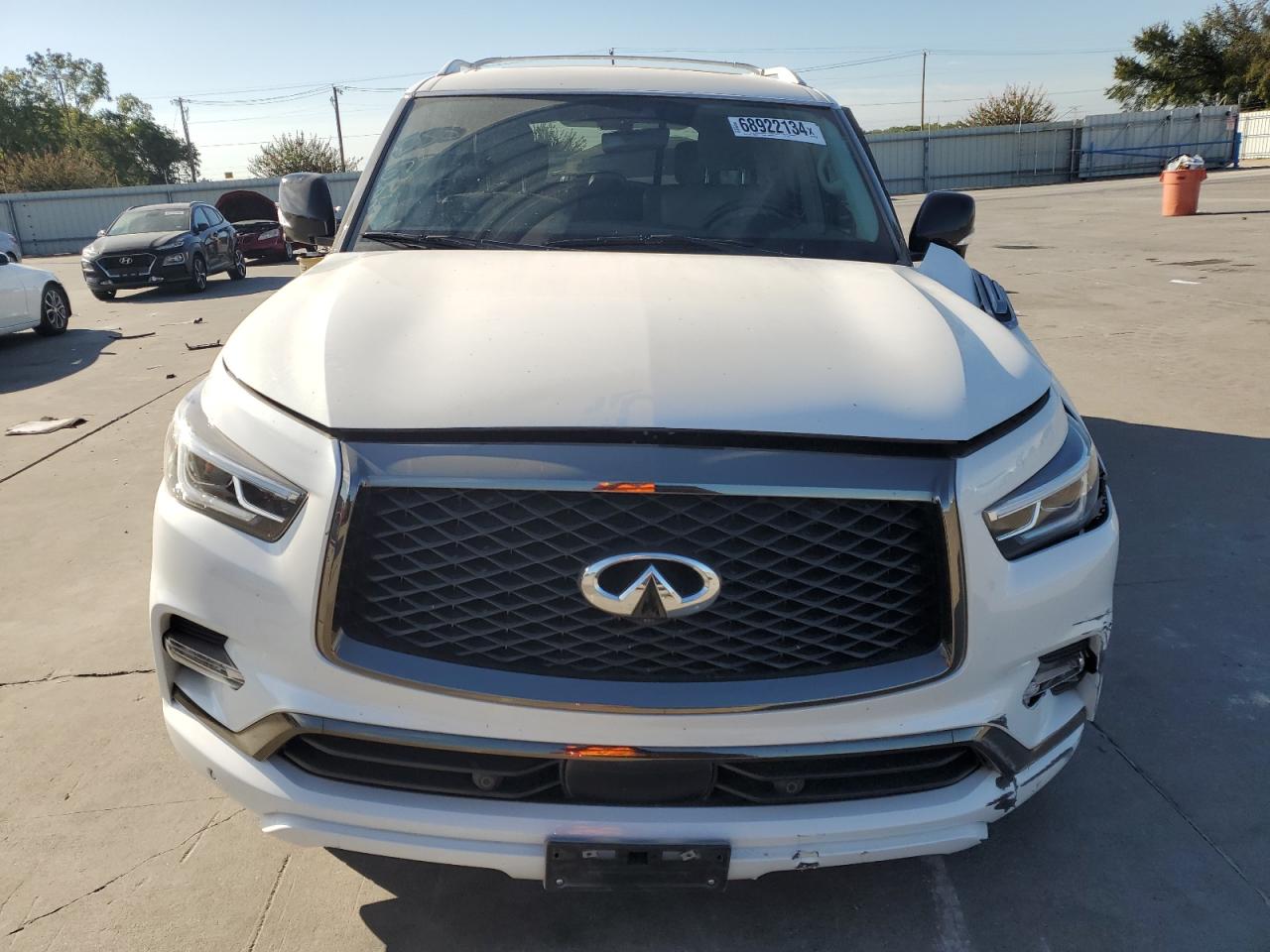 2021 Infiniti QX80 - Image 5