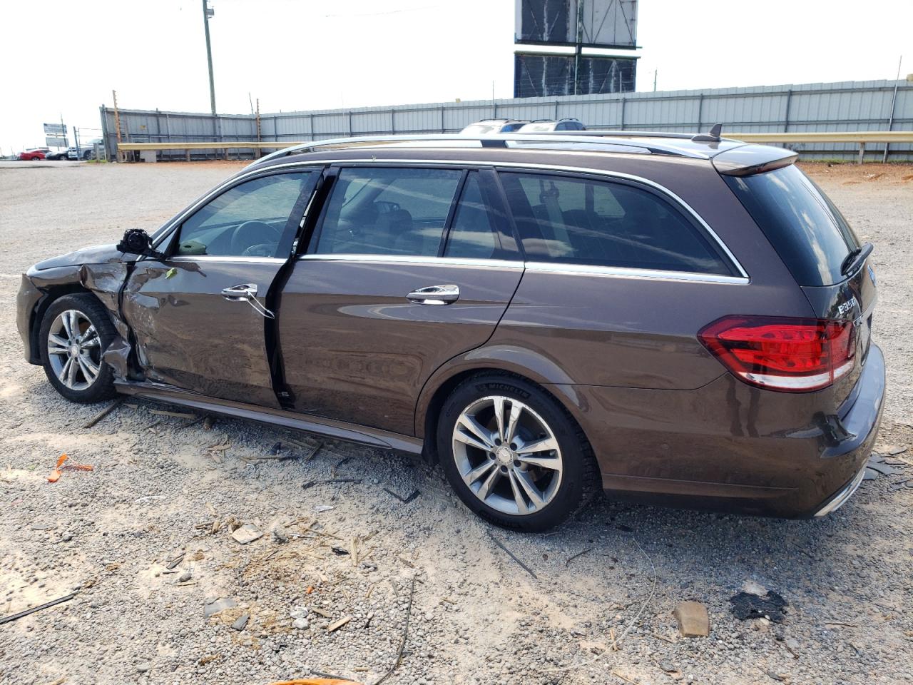 2014 Mercedes-Benz E 350 4Matic Wagon VIN: WDDHH8JB8EA869642 Lot: 66677024