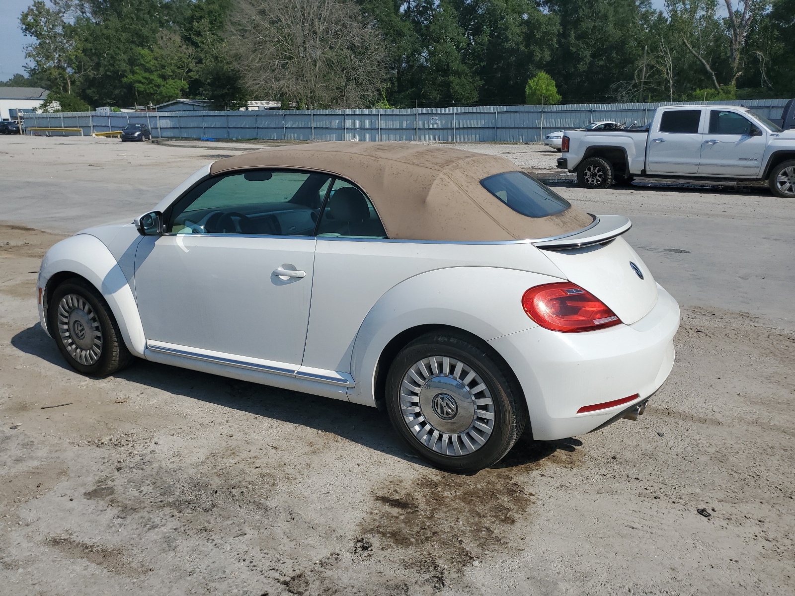 2013 Volkswagen Beetle vin: 3VW5X7ATXDM811677