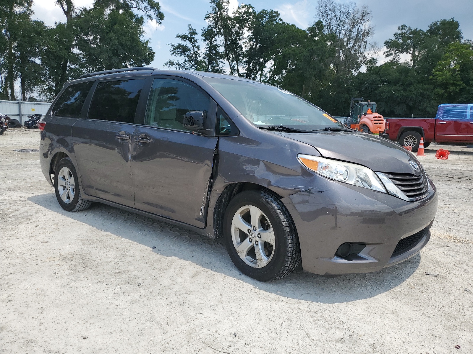 5TDKK3DC8FS661838 2015 Toyota Sienna Le