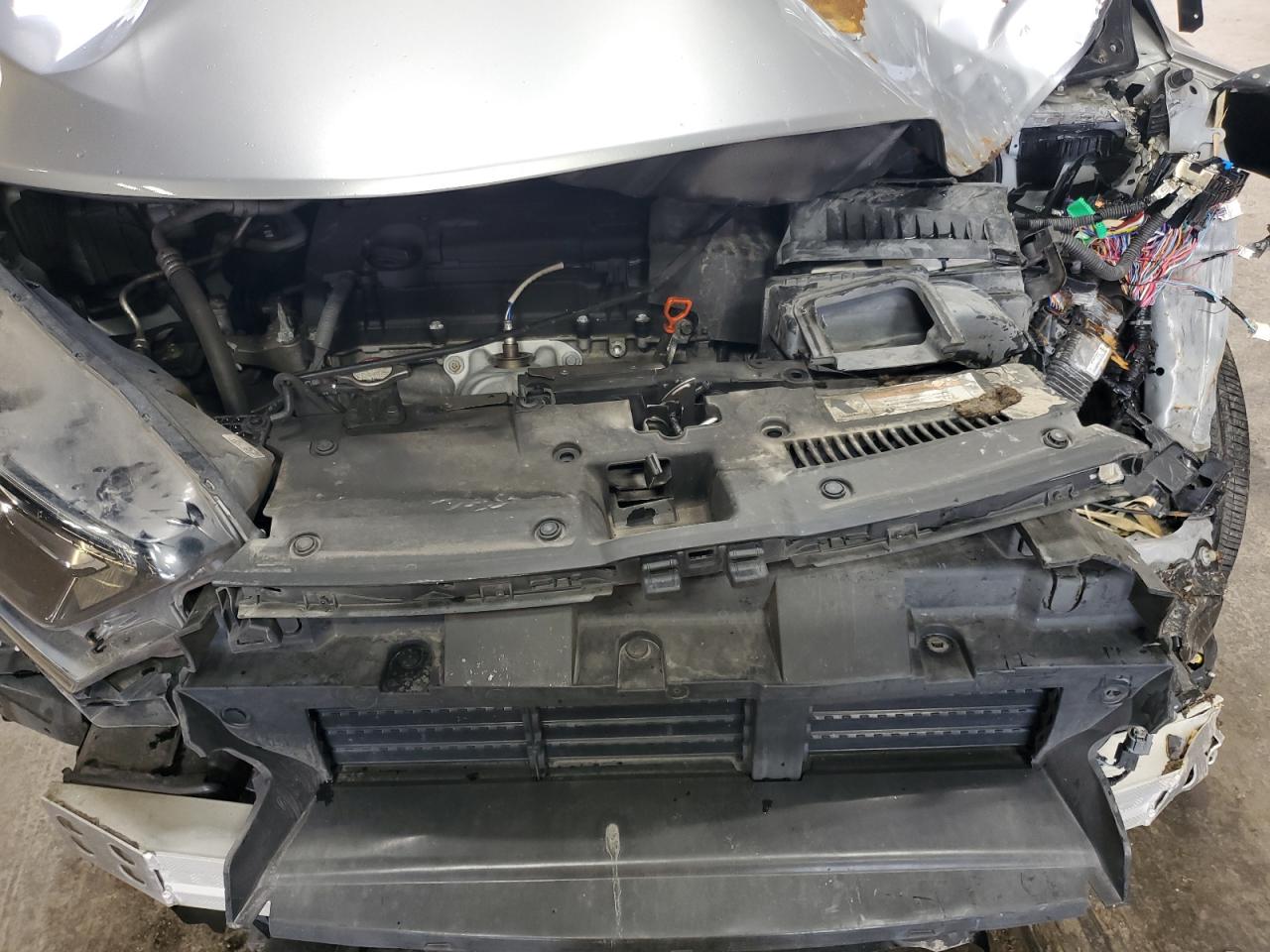 2019 Honda Cr-V Lx VIN: 2HKRW6H38KH201304 Lot: 65722064