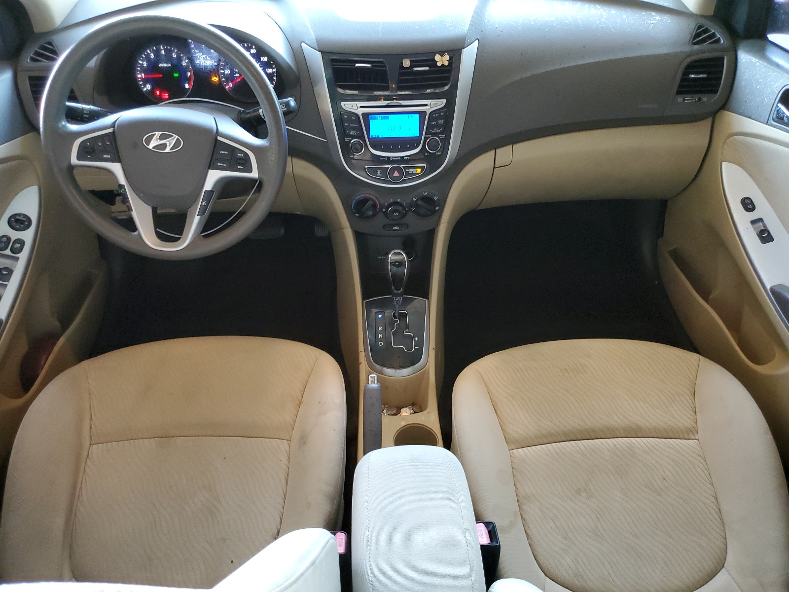 KMHCU4AE4DU331631 2013 Hyundai Accent Gls