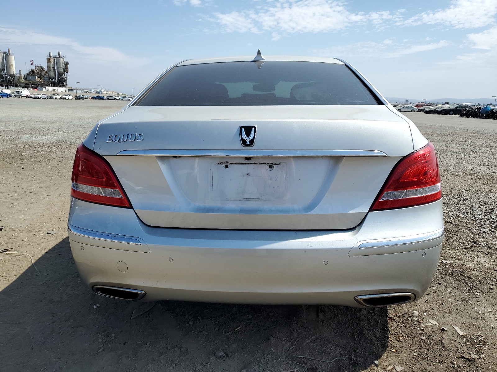 KMHGH4JFXBU035668 2011 Hyundai Equus Signature