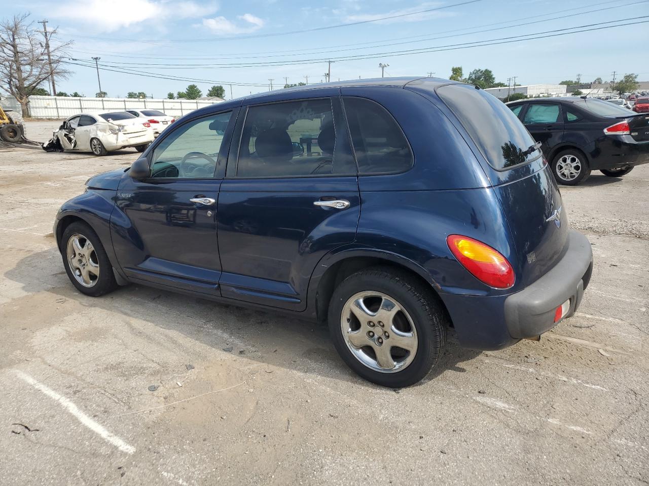 2001 Chrysler PT Cruiser - Image 2