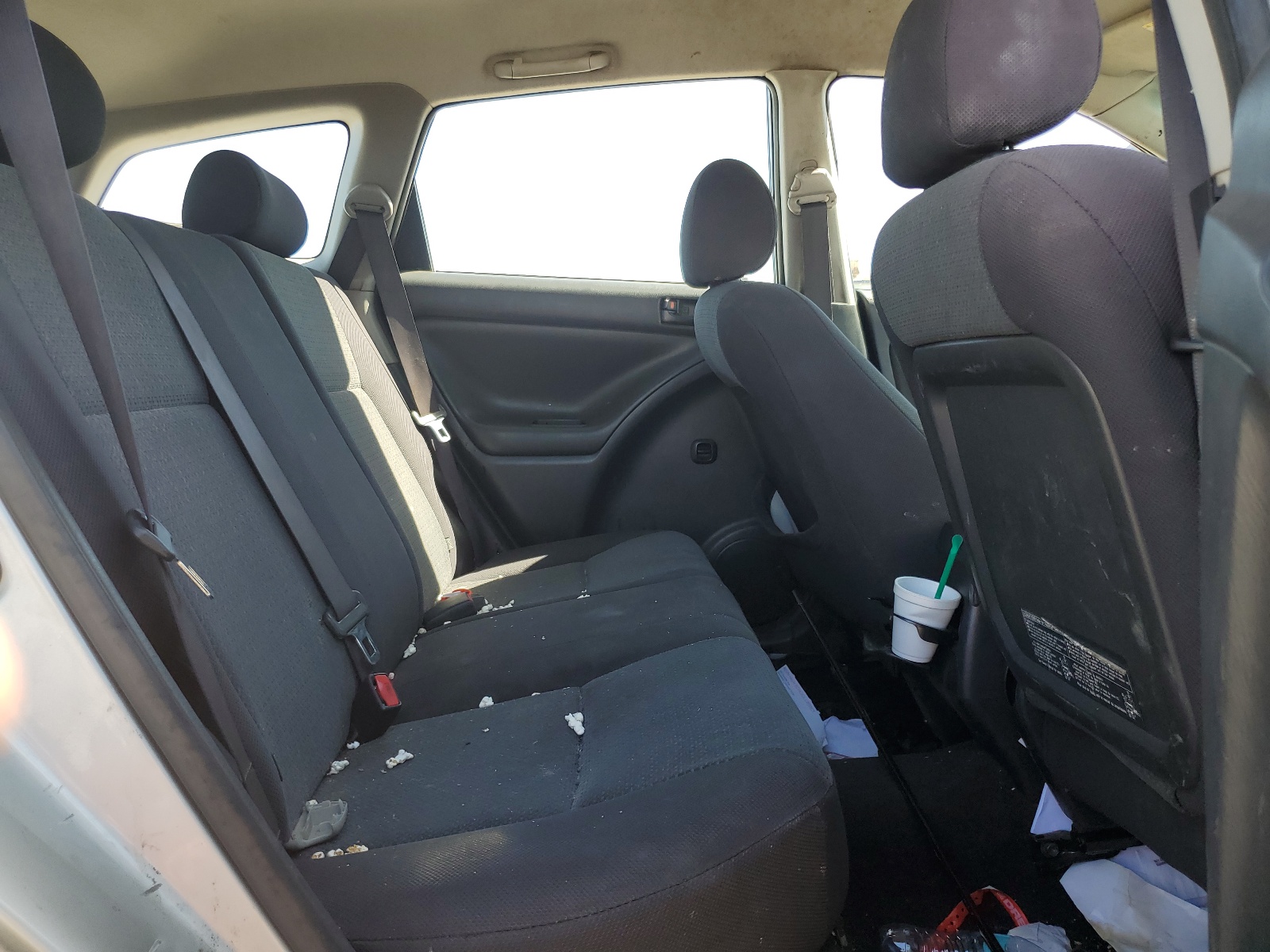 2T1KR32EX3C070995 2003 Toyota Corolla Matrix Xr