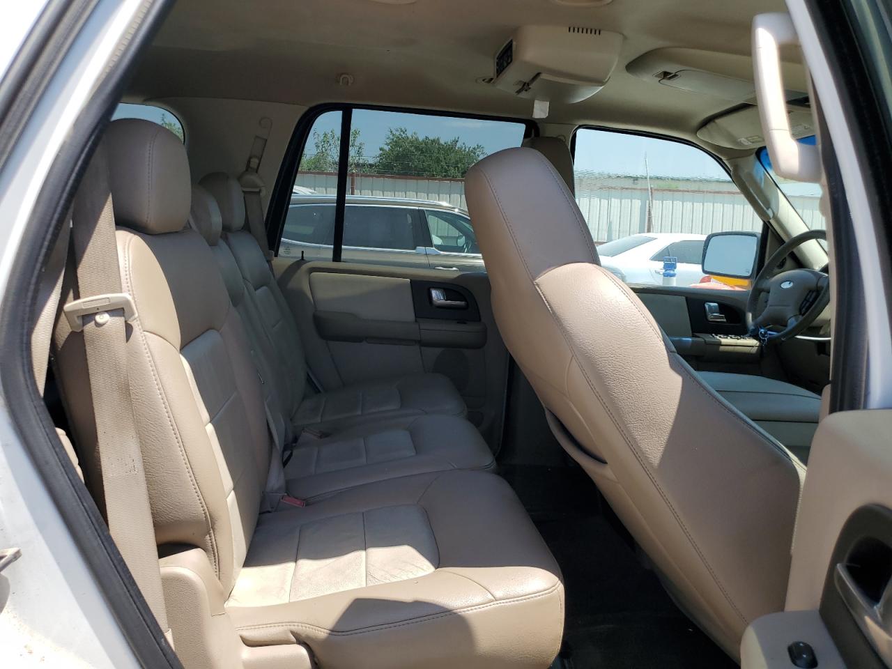 2004 Ford Expedition Eddie Bauer VIN: 1FMPU17L24LA34661 Lot: 68114504