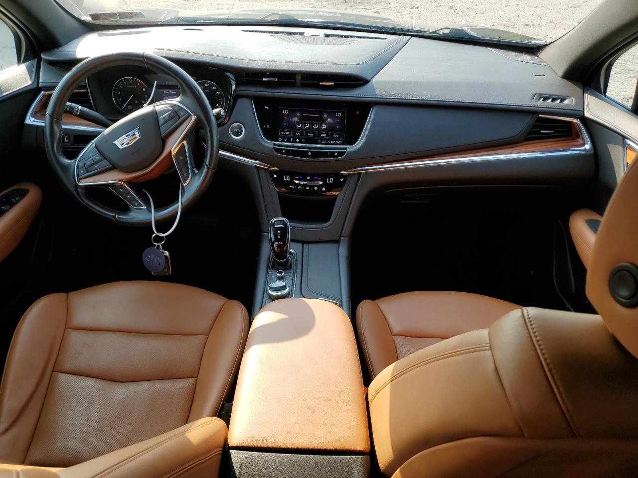 2020 Cadillac XT5 - Image 8