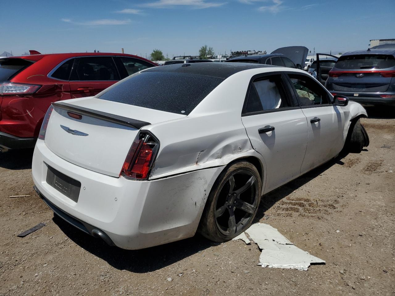 VIN 2C3CCAFJ9EH206886 2014 CHRYSLER 300 no.3