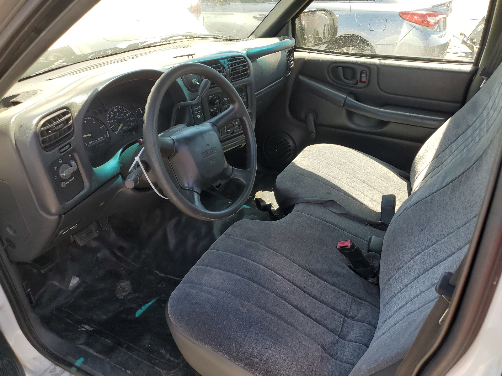 1GTCS14W01K144312 2001 GMC Sonoma