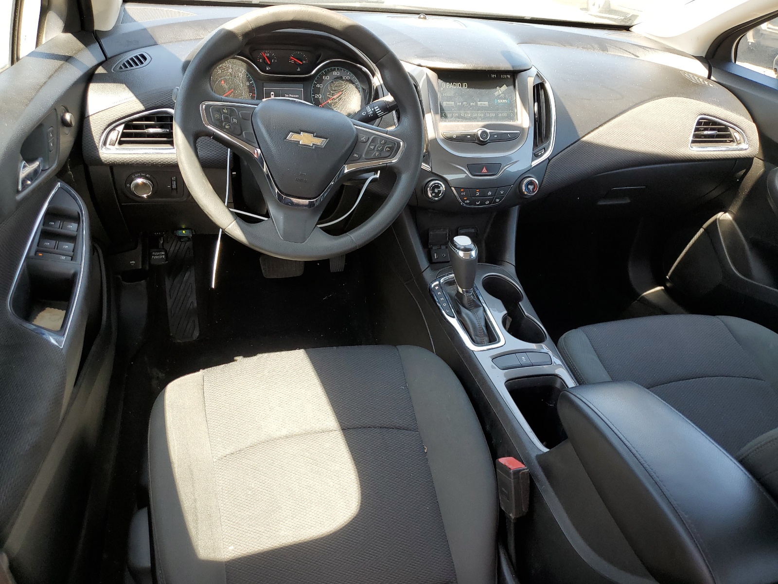 3G1BE5SM6HS518666 2017 Chevrolet Cruze Lt