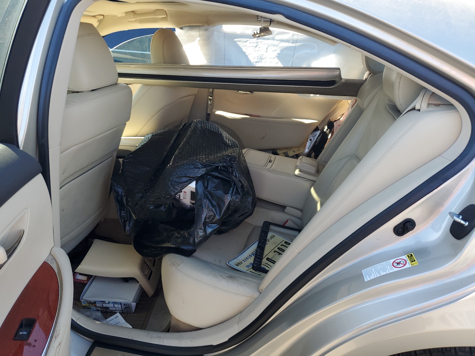 JTHBK1EG7C2512022 2012 Lexus Es 350