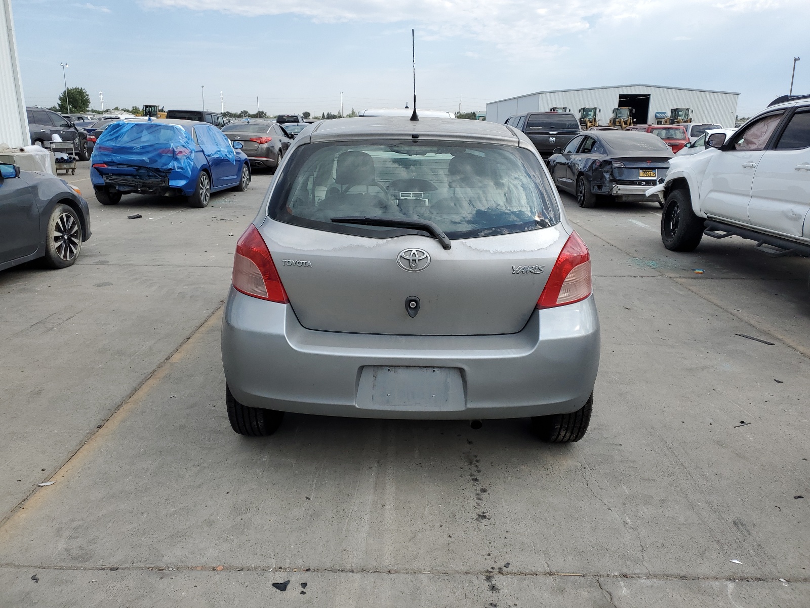 JTDJT923975102126 2007 Toyota Yaris