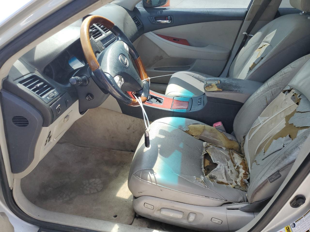 2007 Lexus Es 350 VIN: JTHBJ46G072125983 Lot: 67611724