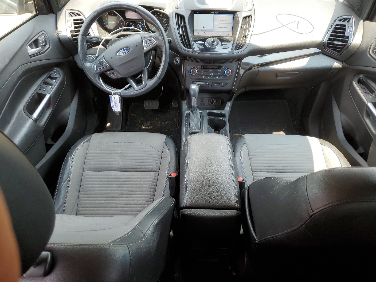 1FMCU0JD6HUC78503 2017 Ford Escape Titanium