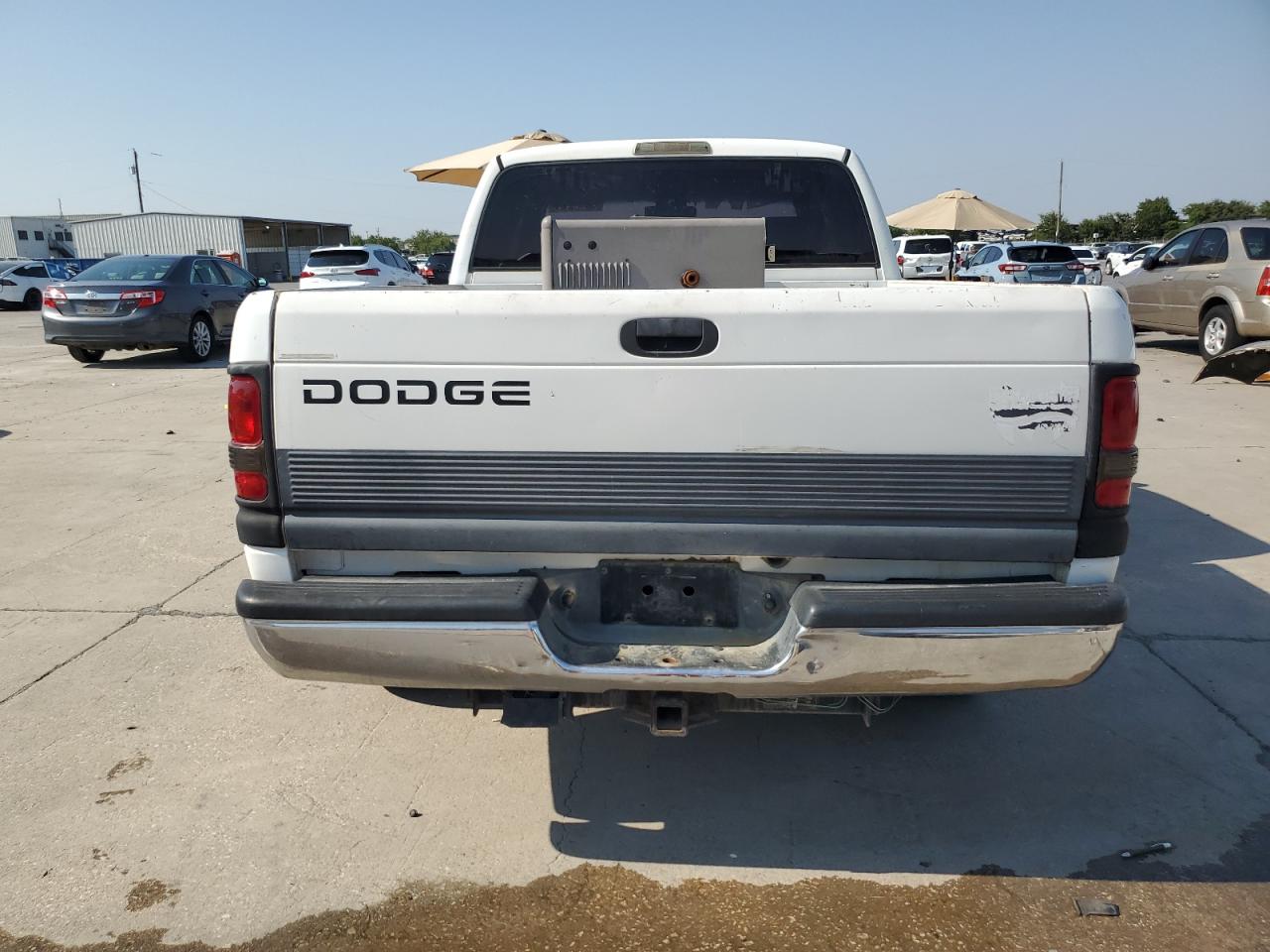 1999 Dodge Ram 1500 VIN: 3B7HC13Y1XM576124 Lot: 68438384