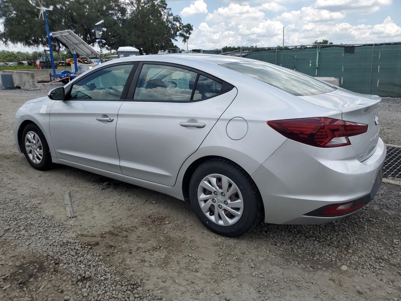 5NPD74LF9KH487211 2019 HYUNDAI ELANTRA - Image 2