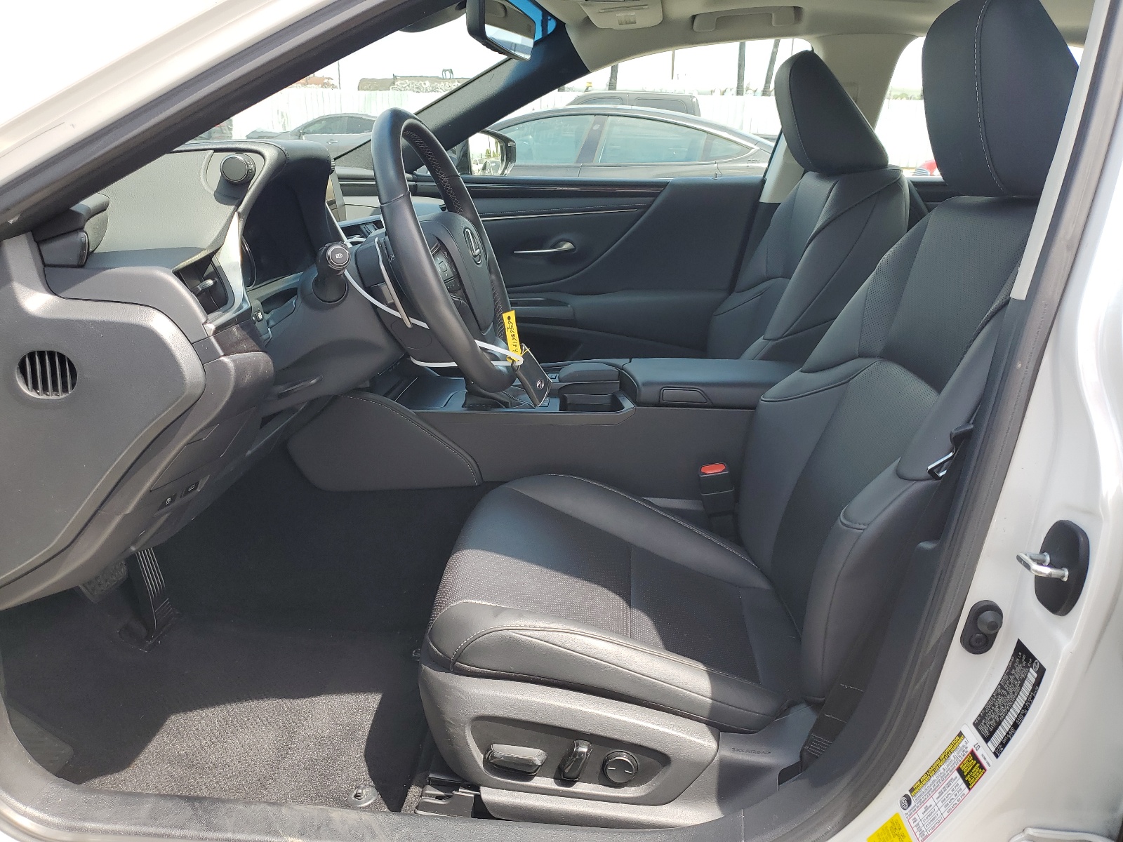 58AC21B13LU008503 2020 Lexus Es 300H Base