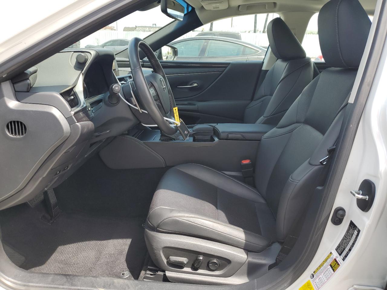 2020 Lexus Es 300H Base VIN: 58AC21B13LU008503 Lot: 65686174