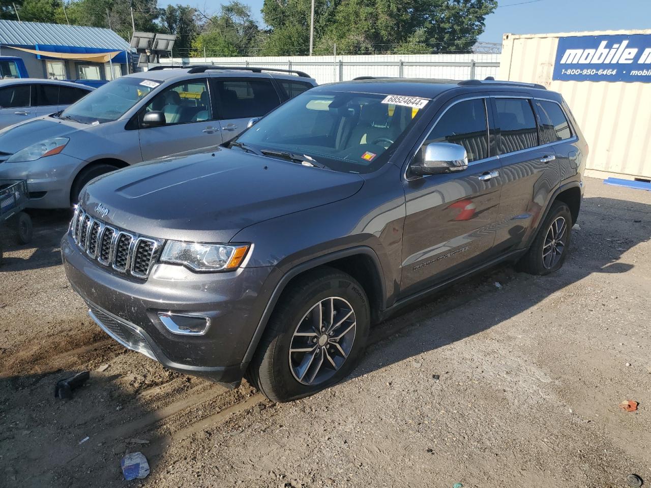 1C4RJFBG7HC962887 2017 JEEP GRAND CHEROKEE - Image 1