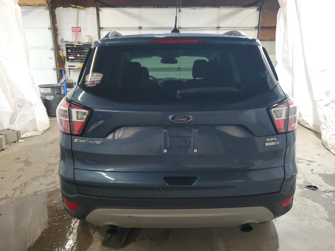 1FMCU9HD4JUB50907 2018 Ford Escape Sel