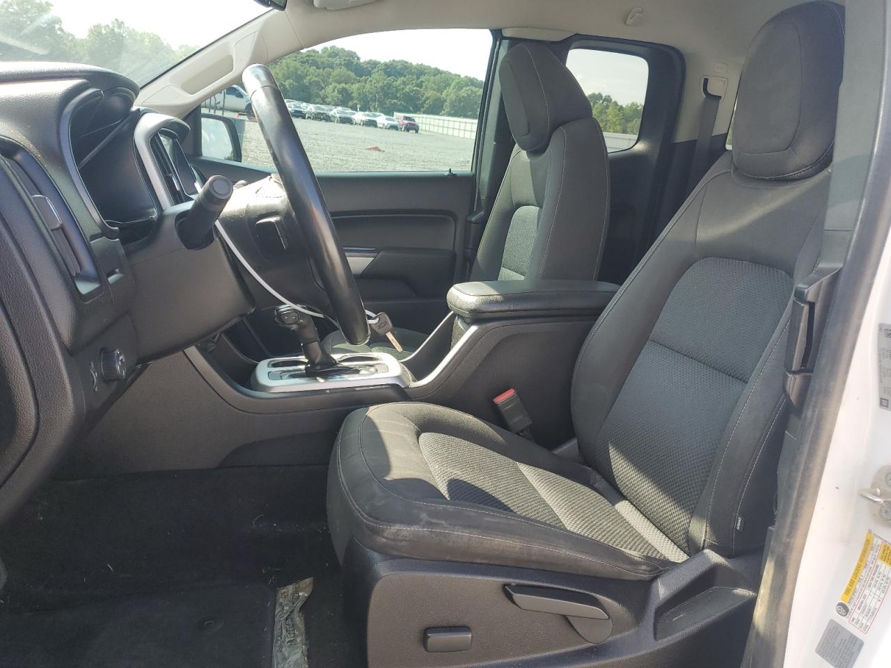 2017 Chevrolet Colorado - Image 7