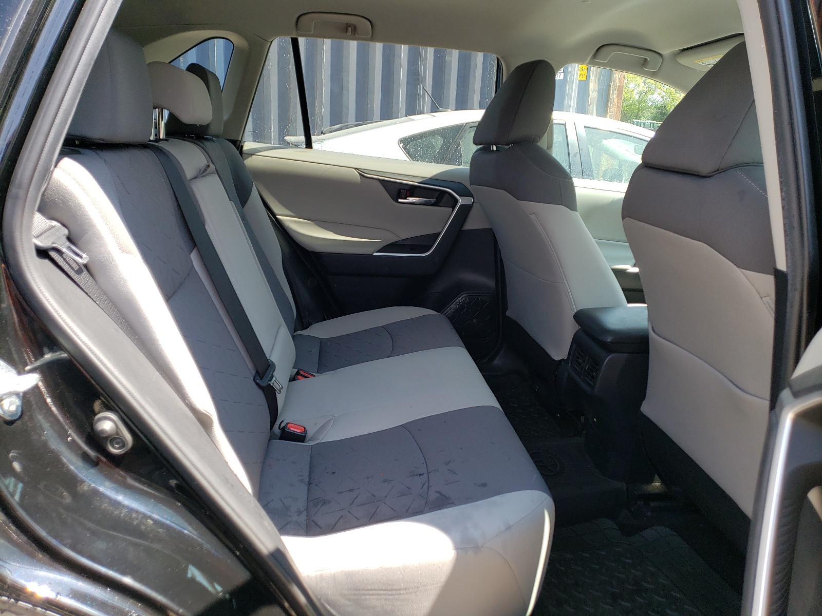 2T3P1RFV6MW189578 2021 Toyota Rav4 Xle