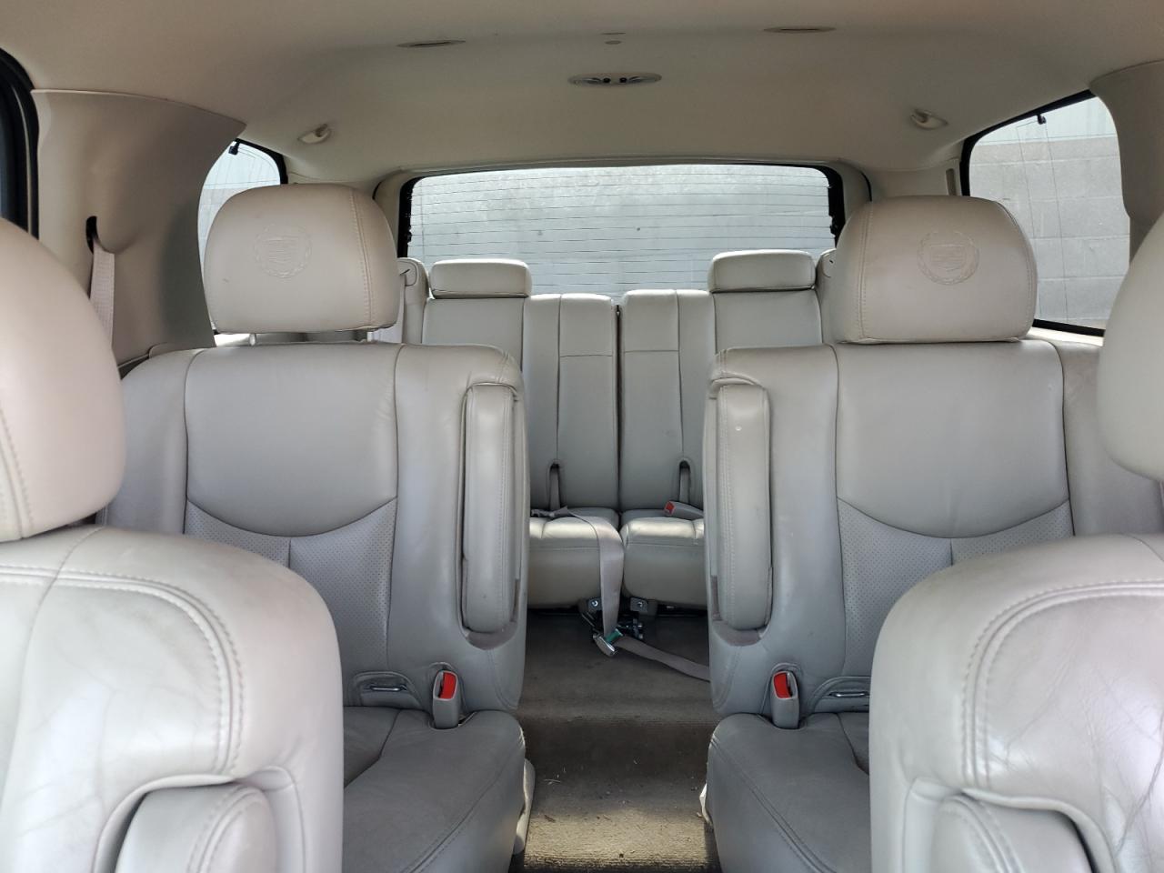 1GYEK63N54R249691 2004 Cadillac Escalade Luxury