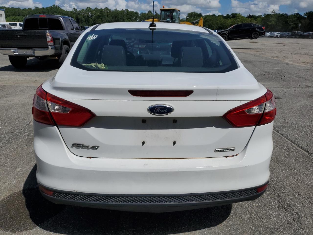 2013 Ford Focus S VIN: 1FADP3E27DL175123 Lot: 69516054