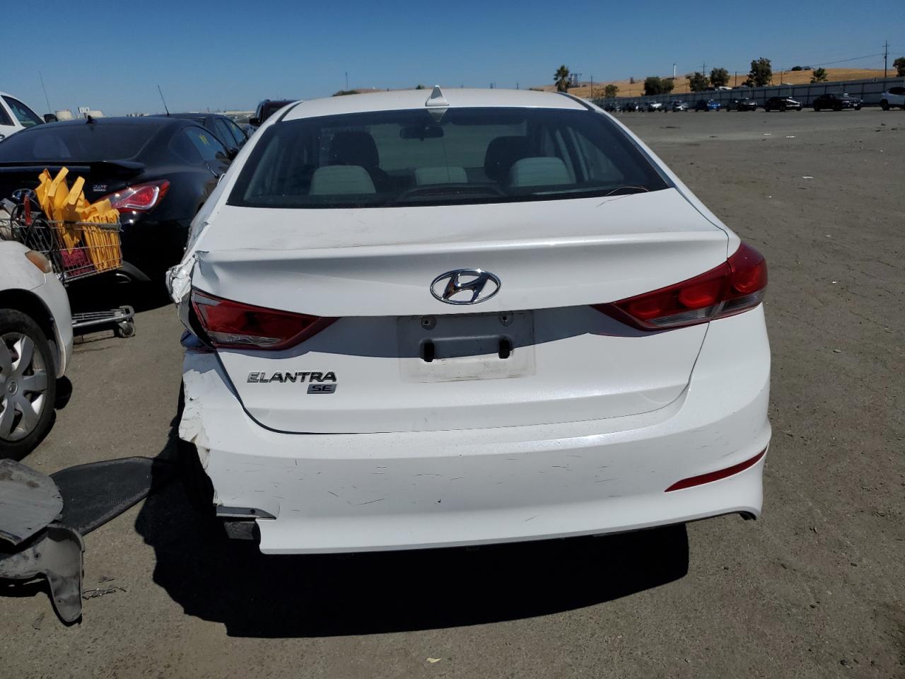 5NPD74LF6HH188462 2017 Hyundai Elantra Se