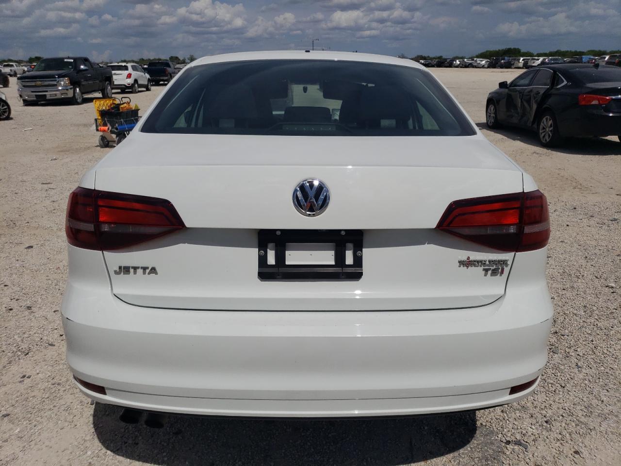 3VW2B7AJ0HM350981 2017 Volkswagen Jetta S