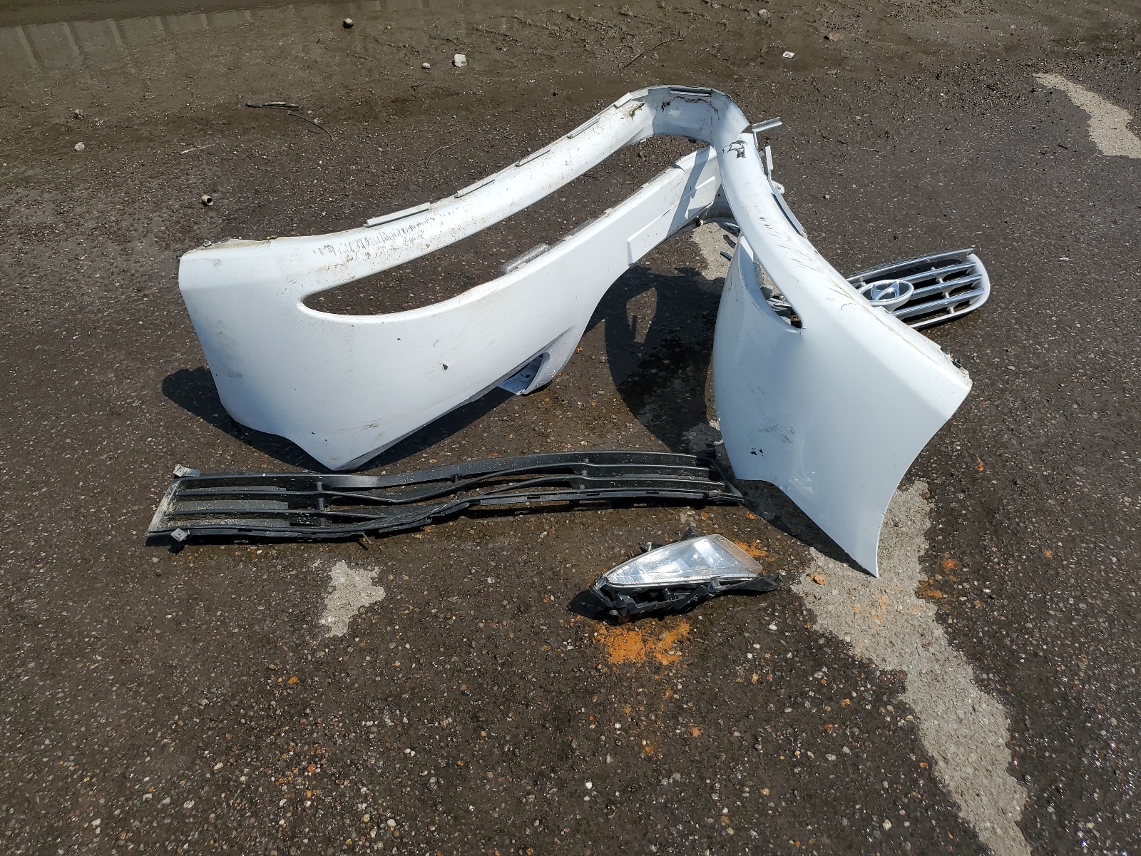 KMHDU4ADXAU874229 2010 Hyundai Elantra Blue