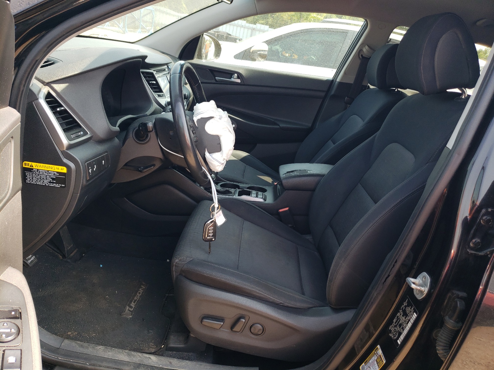 KM8J3CA29GU073833 2016 Hyundai Tucson Limited