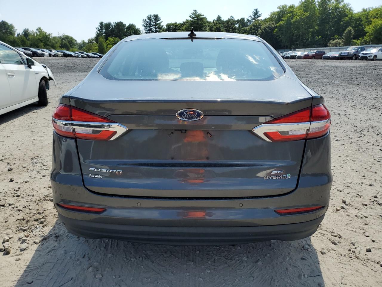 3FA6P0LU8KR104863 2019 Ford Fusion Se