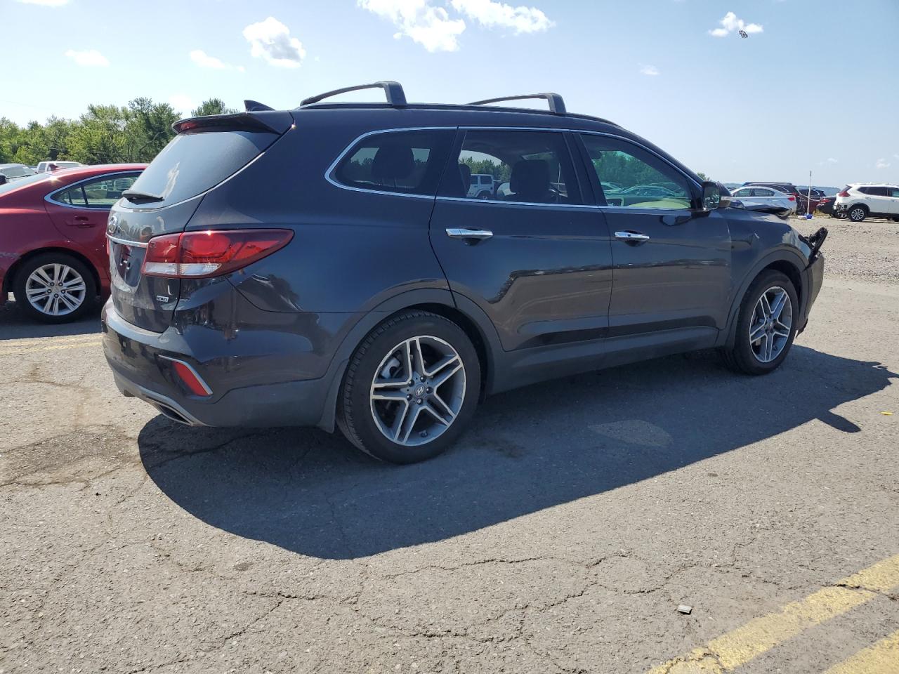 2017 Hyundai Santa Fe - Image 3