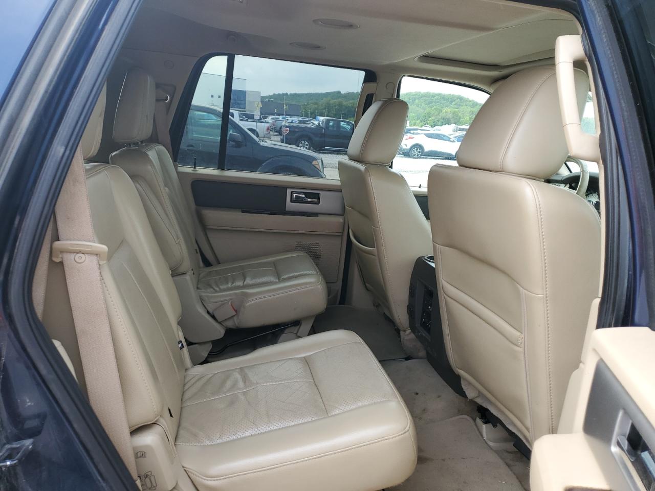 2013 Ford Expedition Xlt VIN: 1FMJU1H53DEF27002 Lot: 67038704