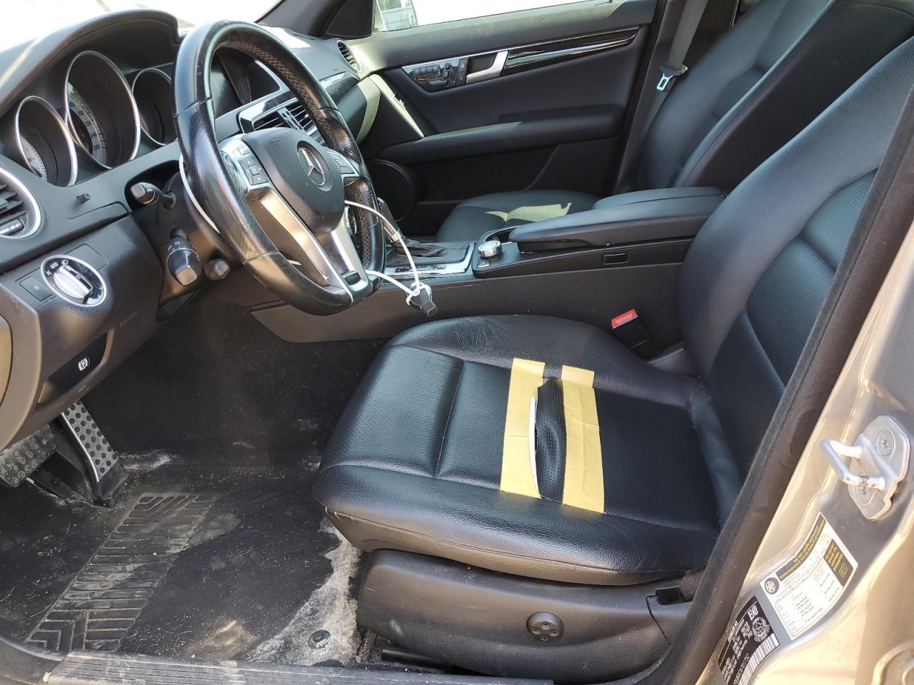 2012 Mercedes-Benz C 350 4Matic VIN: WDDGF8JB0CA701752 Lot: 66651174