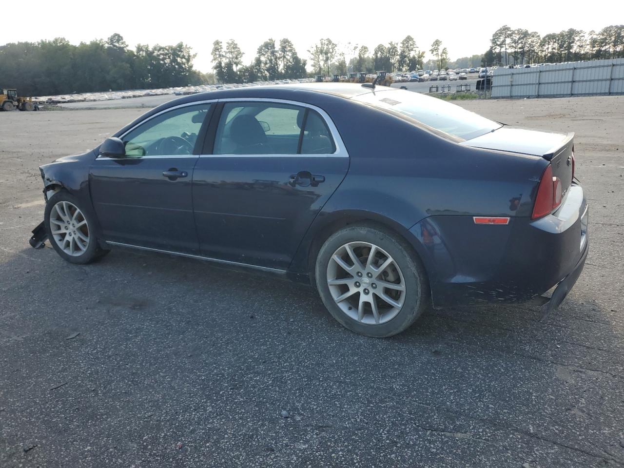 2011 Chevrolet Malibu - Image 2