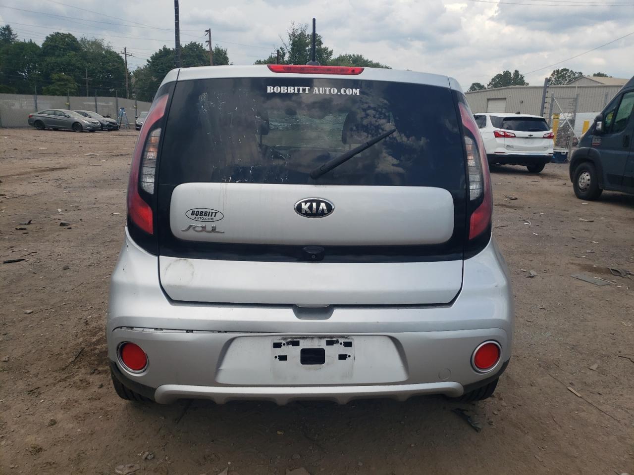 2017 Kia Soul + VIN: KNDJP3A5XH7423408 Lot: 65906854