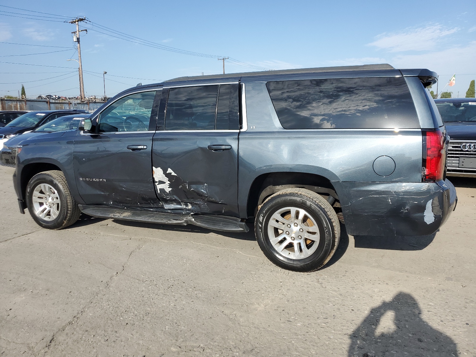 2020 Chevrolet Suburban K1500 Lt vin: 1GNSKHKC7LR250951
