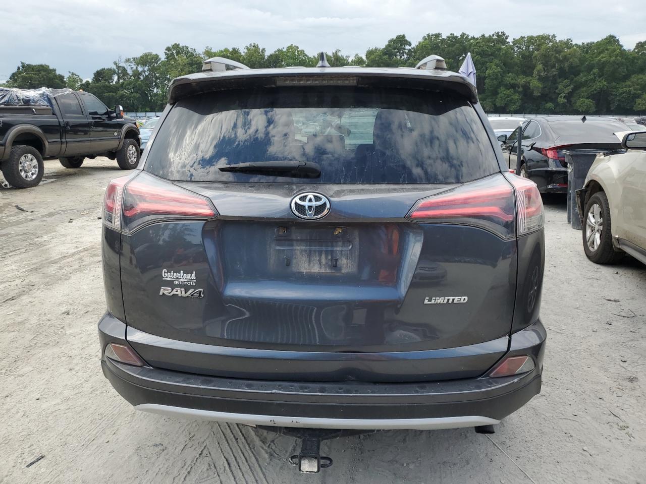 2017 Toyota Rav4 Limited VIN: JTMYFREV1HD105595 Lot: 68387694