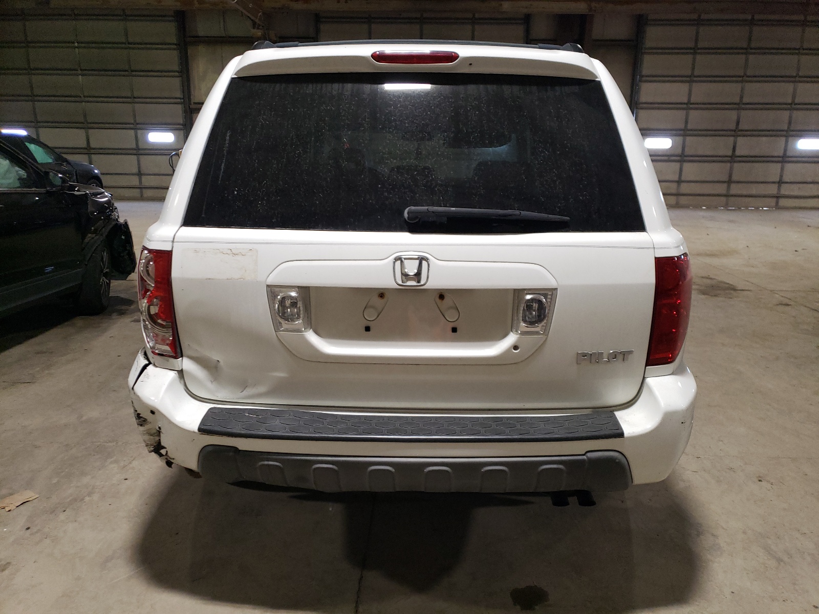 5FNYF18505B037159 2005 Honda Pilot Exl